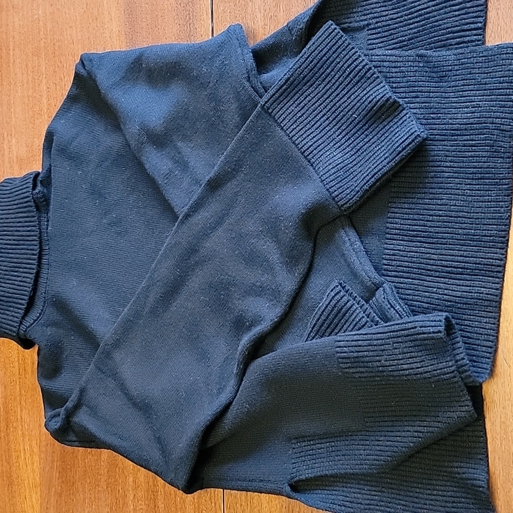 Zara Classic Black Turtleneck Sweater